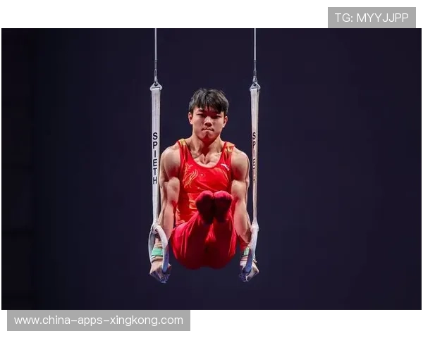 体操全能冠军技压群雄，评分满堂彩